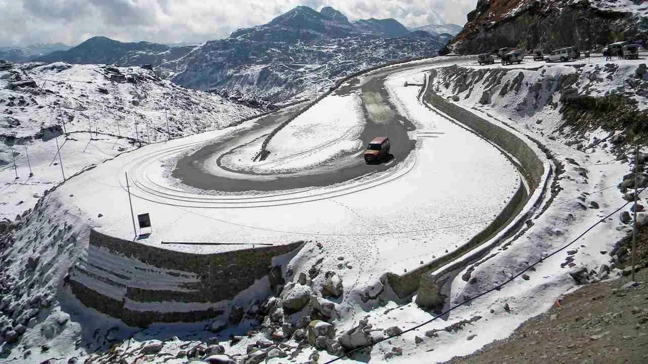 nathu-la-pass-gangtok-sikkim-1-attr-hero_11zon